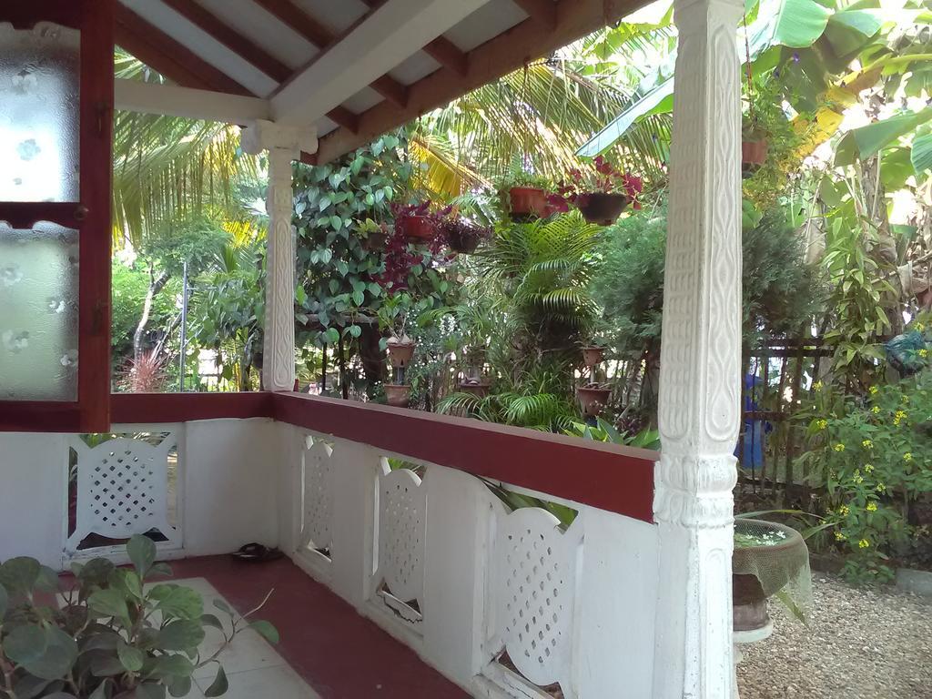 Gem Villa Weligama Bagian luar foto