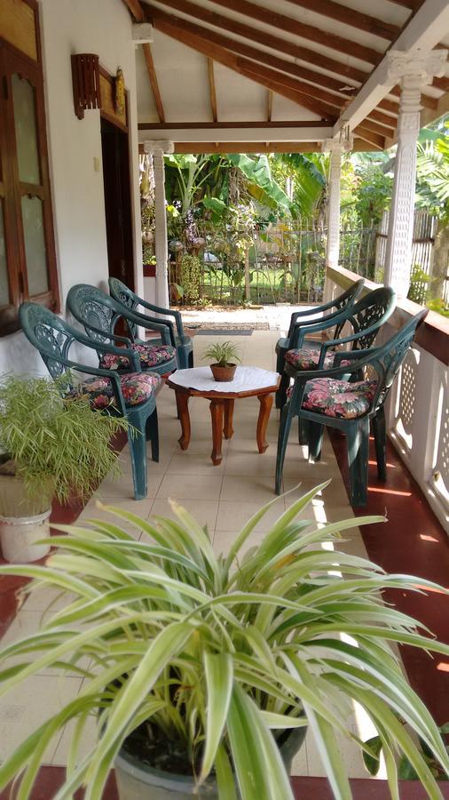 Gem Villa Weligama Bagian luar foto